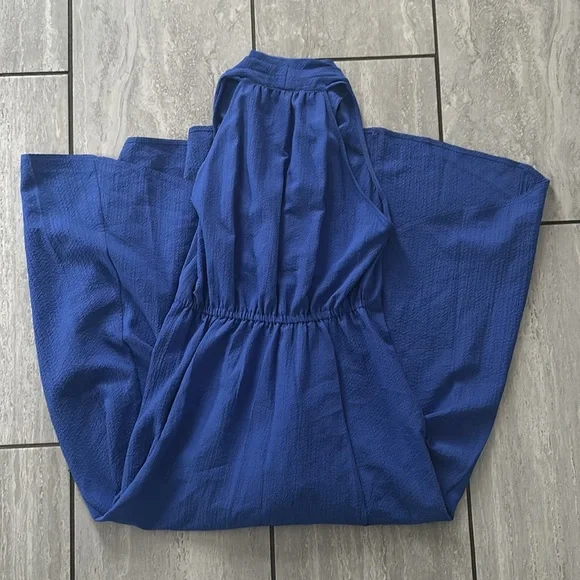 Calvin Klein high low size 6 blue dress. Halter style. - Picture 3 of 4